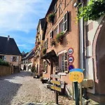 Apartment Entre Vignes Et Vergers Maison Historique *